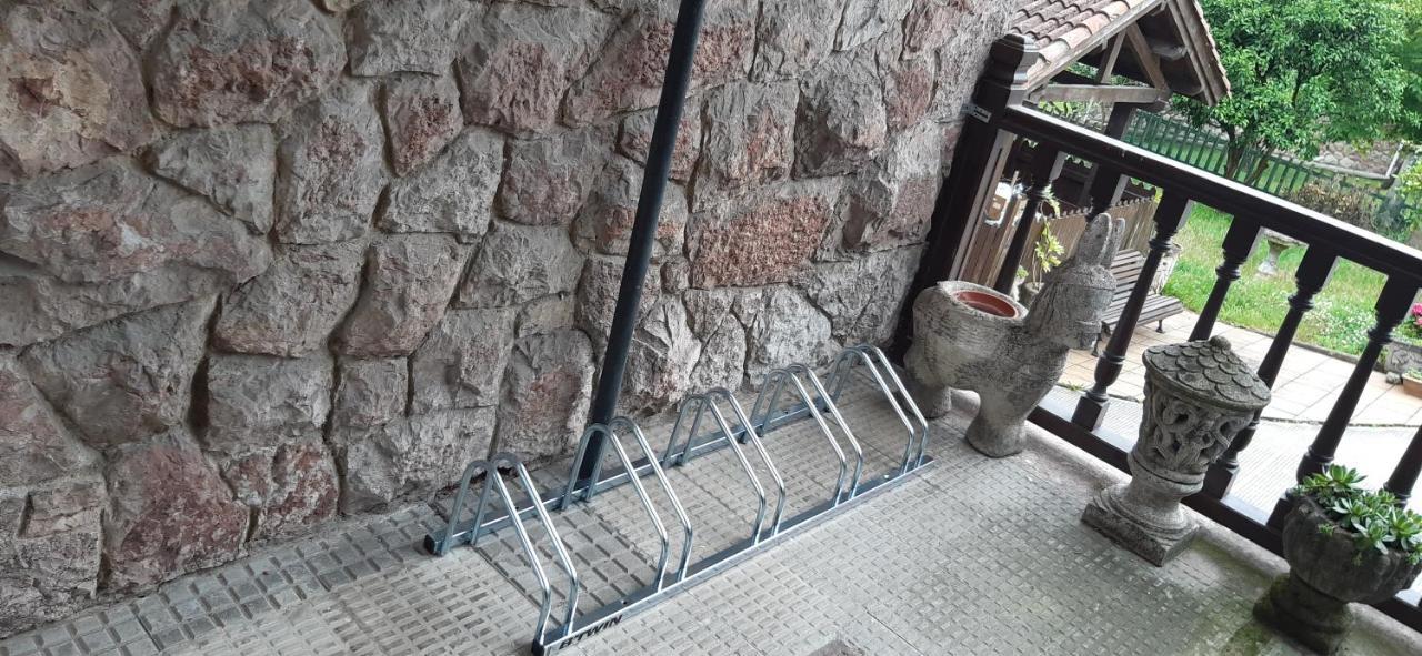 Albergue La Costana Oviedo Ngoại thất bức ảnh