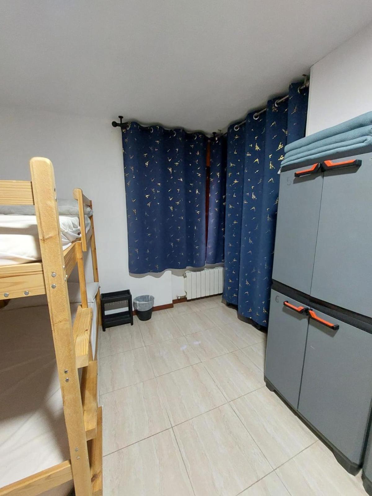 Albergue La Costana Oviedo Ngoại thất bức ảnh